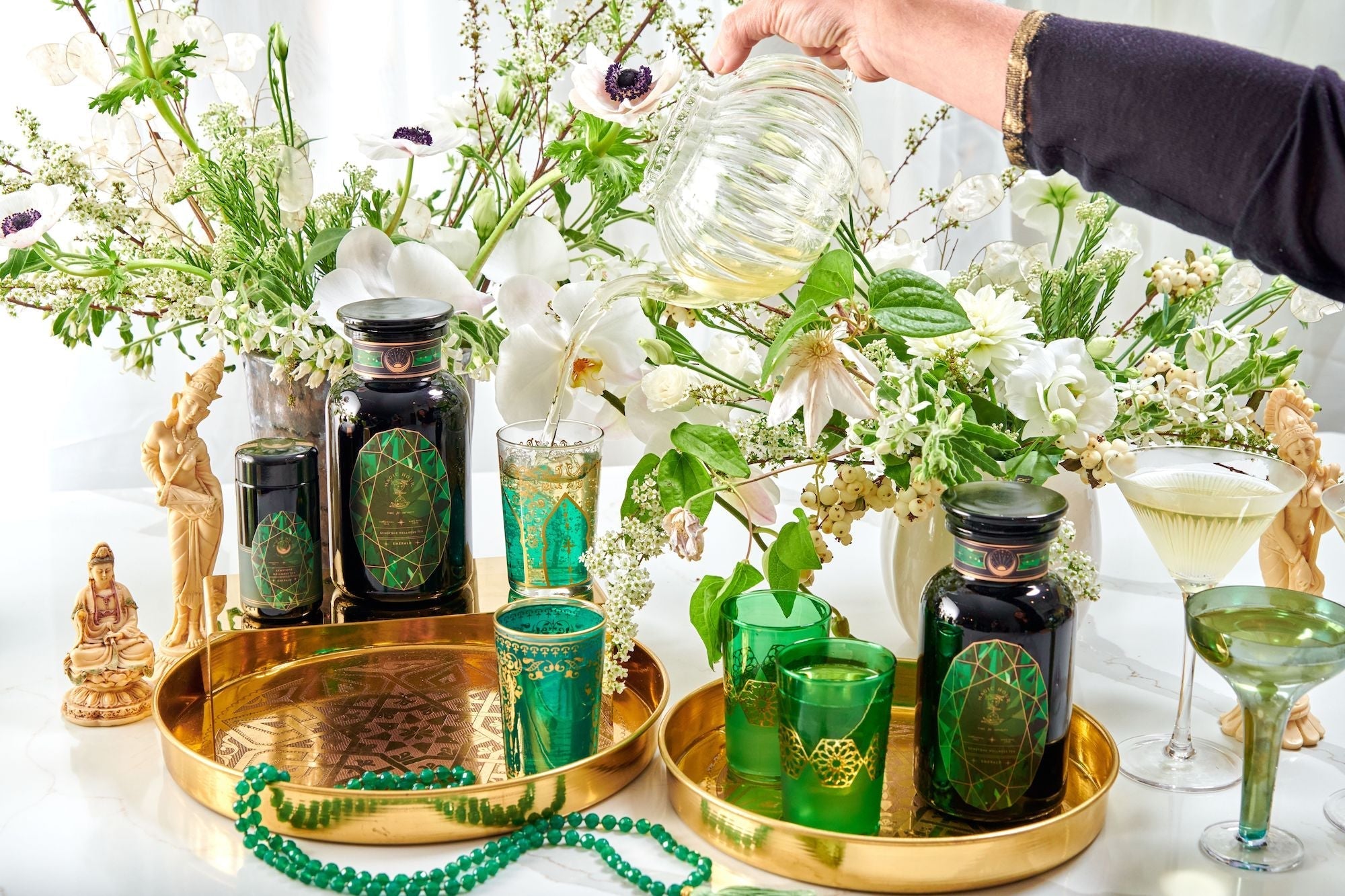 The Glistening Qualiteas of Emerald - Magic Hour