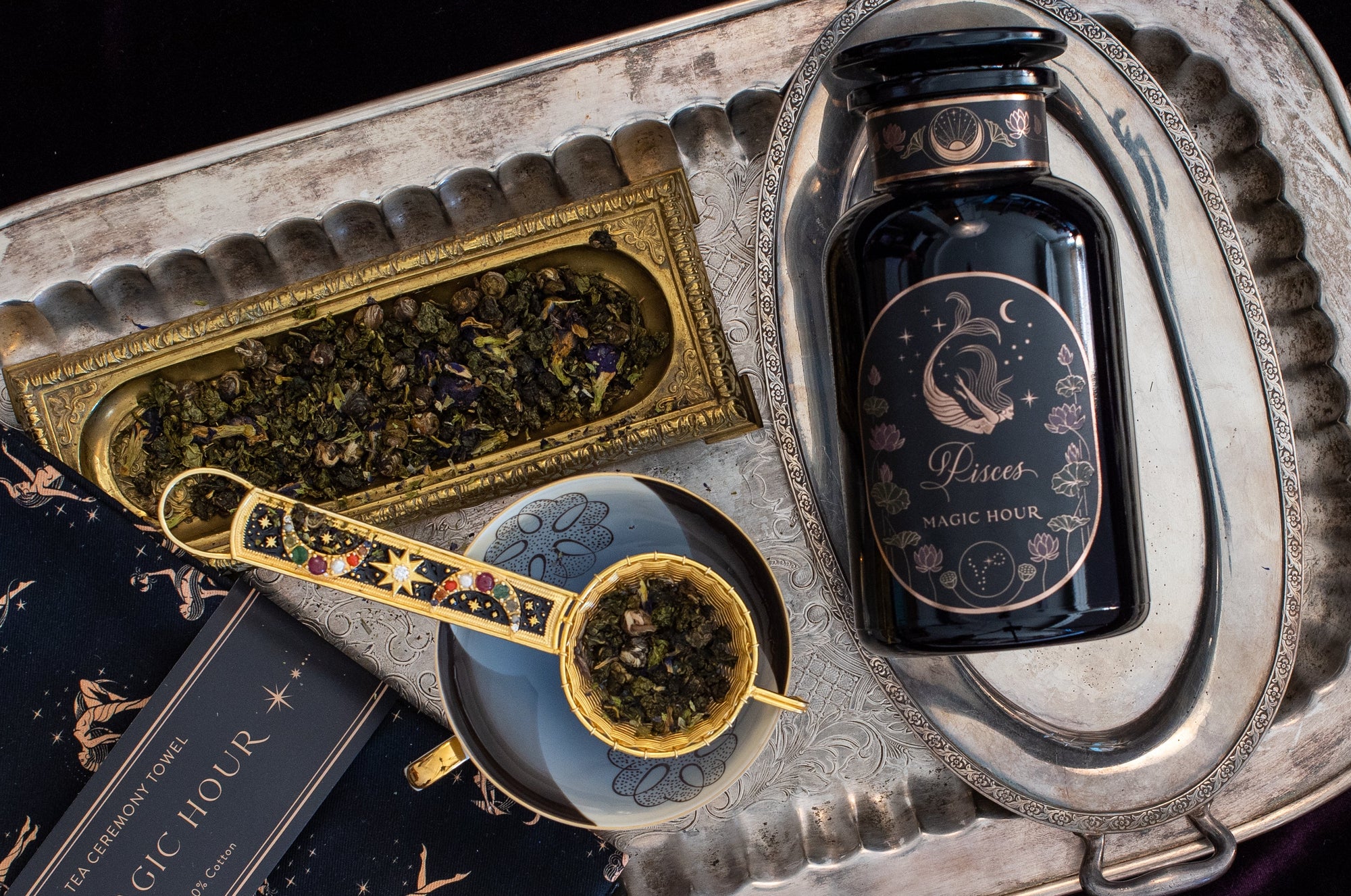 Pisces, our Queen of Intuition Oolong - Magic Hour