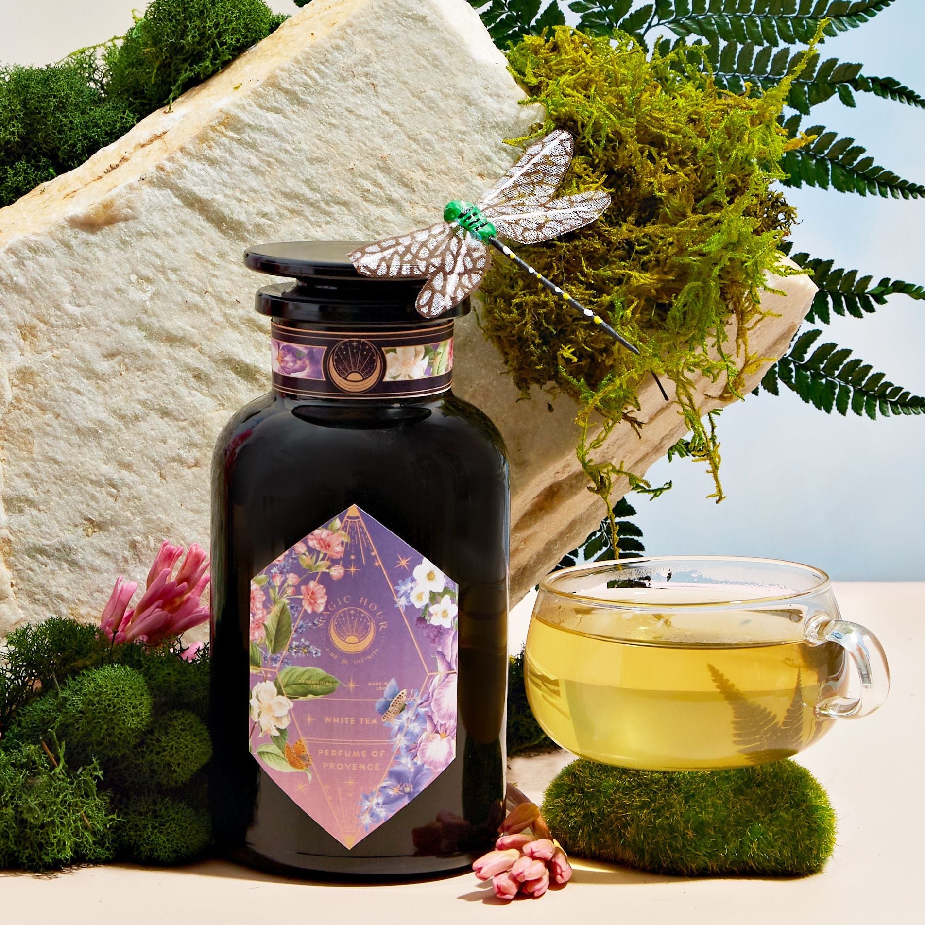 Perfumes of Provence: Lavender Bouquet Tea for Calm Moods and