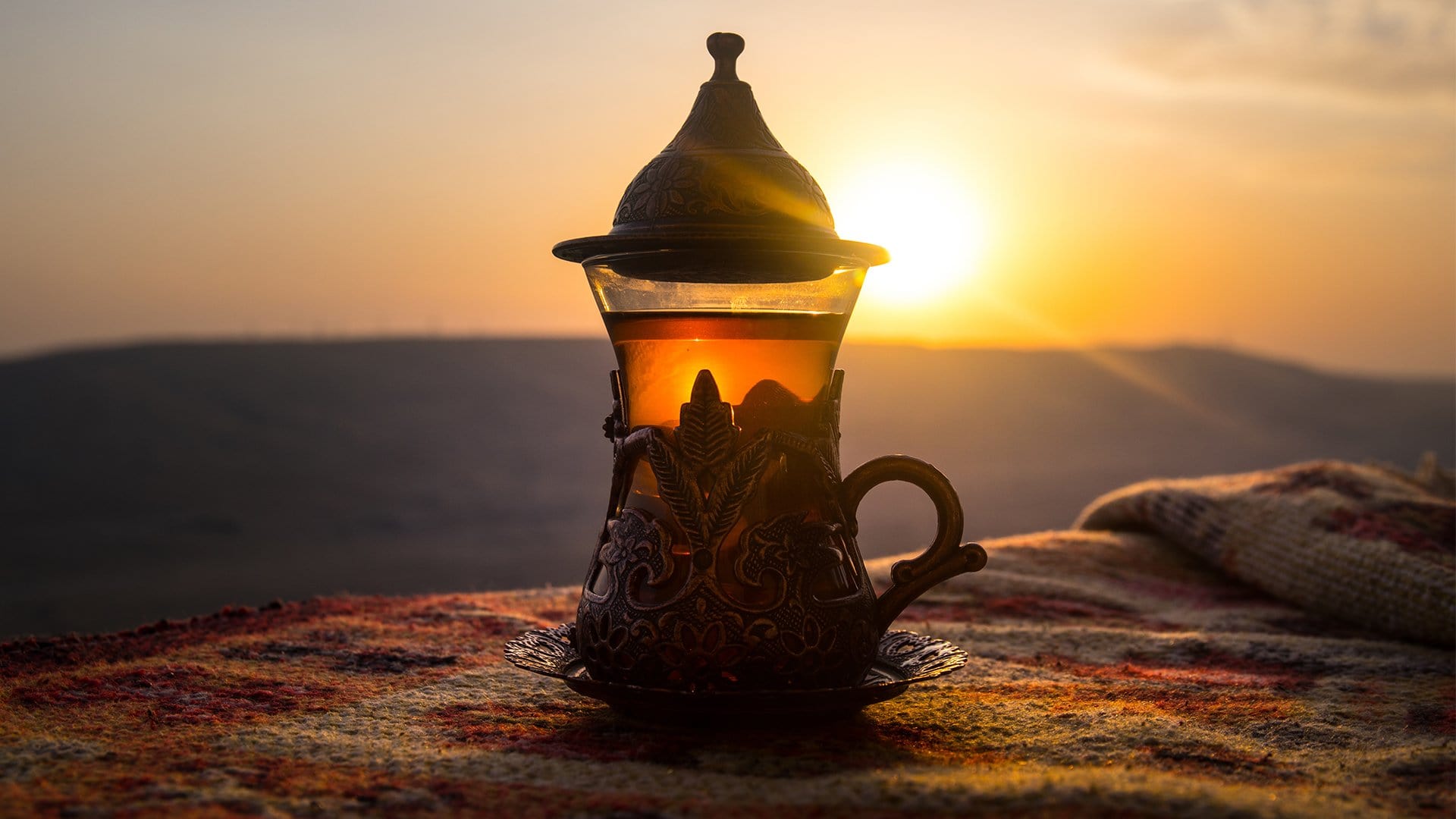 5 Surprising Health Benefits of Black Tea - Magic Hour