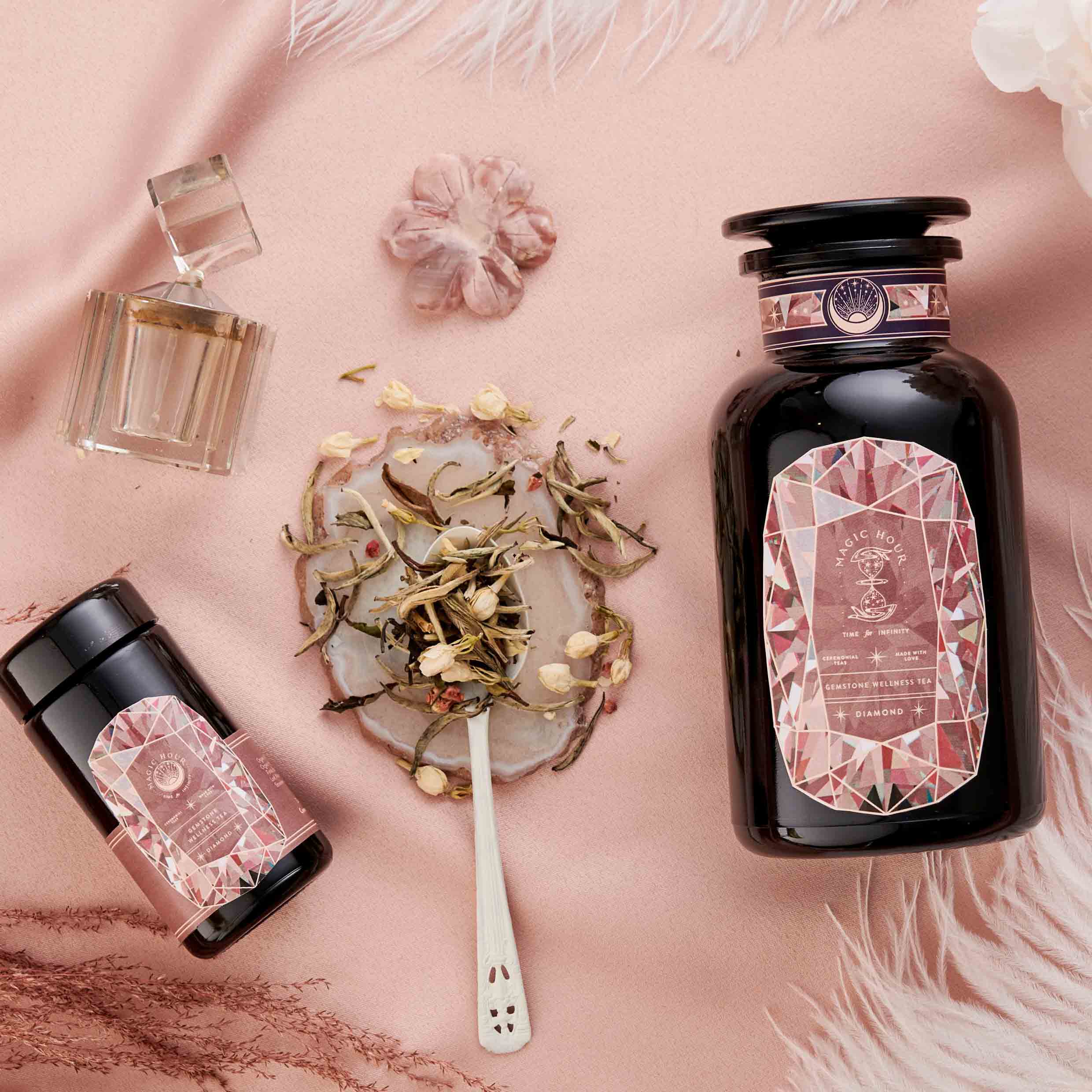 Diamond - Champagne & Strawberry Jasmine White Tea for Beautiful